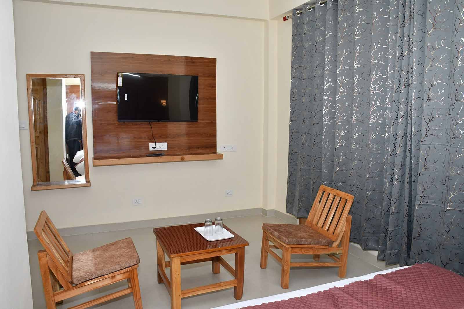 HimalayanWanderLeaf127