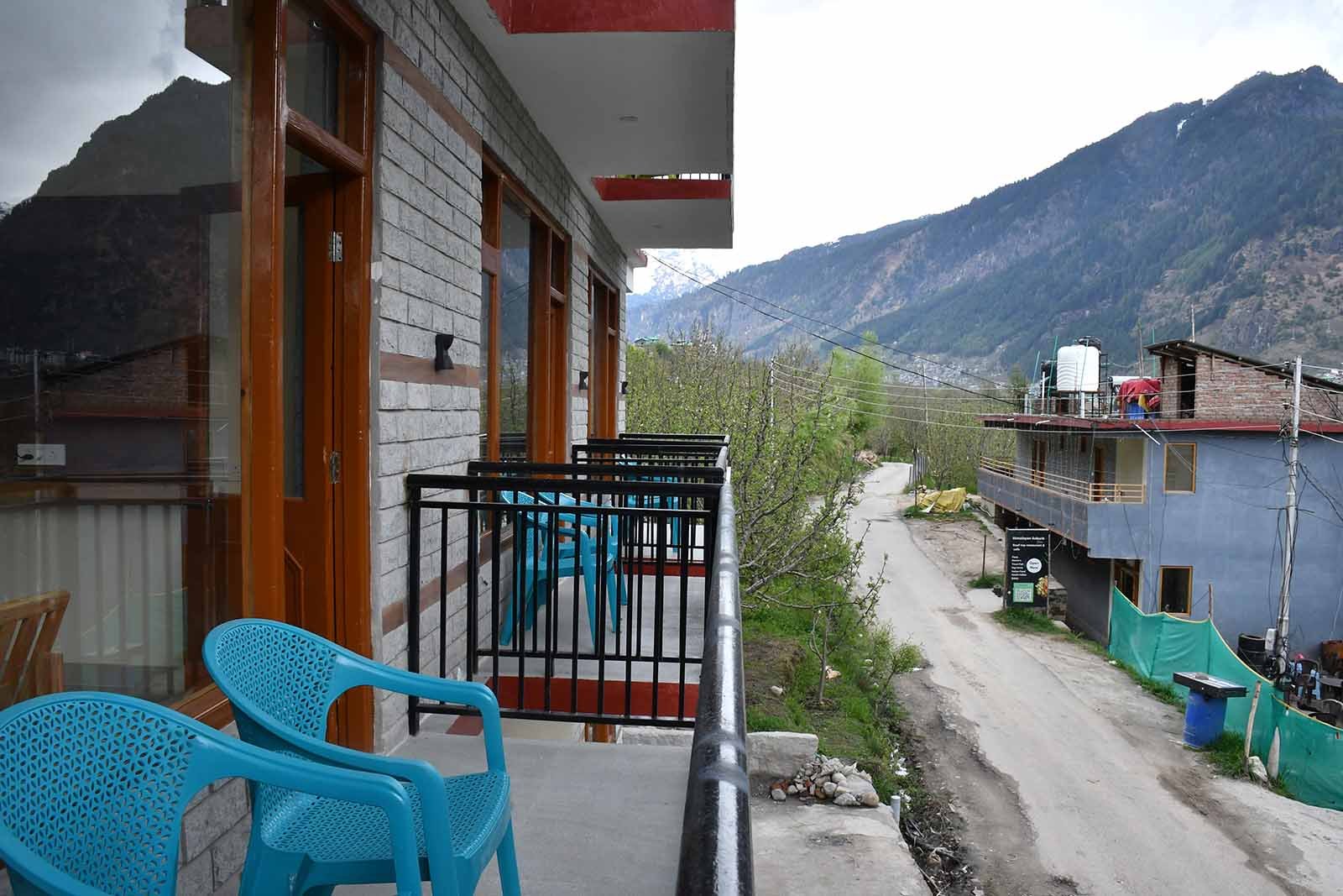 HimalayanWanderLeaf130